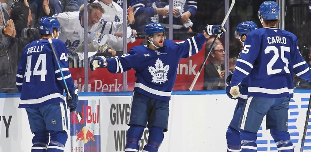 Клуб «Торонто Мейпл Лифс»