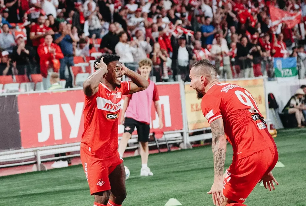 Московский «Спартак» — рекордсмен по количеству выигранных наград российского чемпионата — 20, 10 из них — золотые