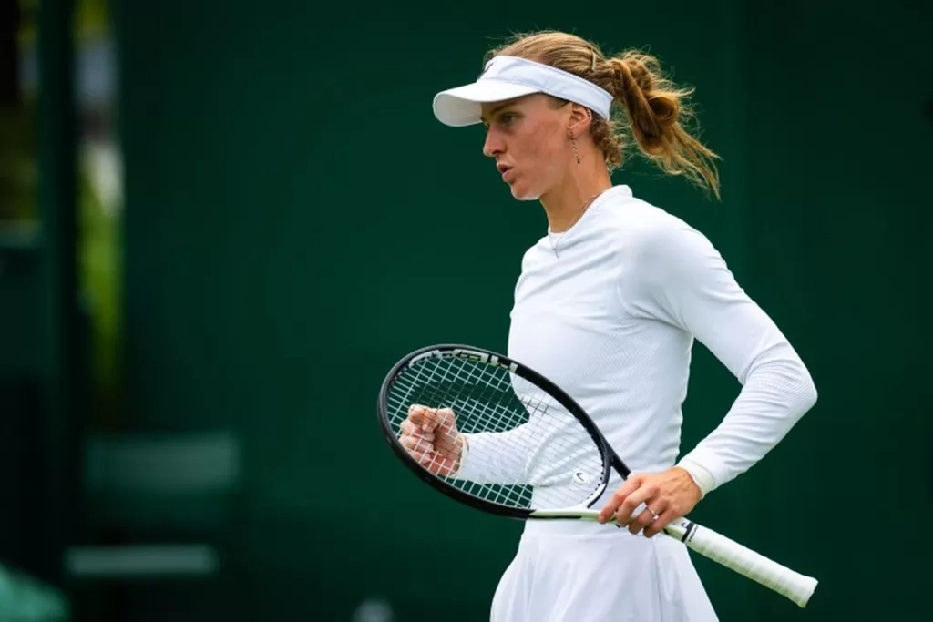 Самсонова победила Касаткину и вышла в 1/8 финала Уимблдона