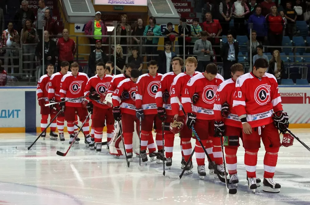 «Автомобилист» – хоккейный клуб из Екатеринбурга