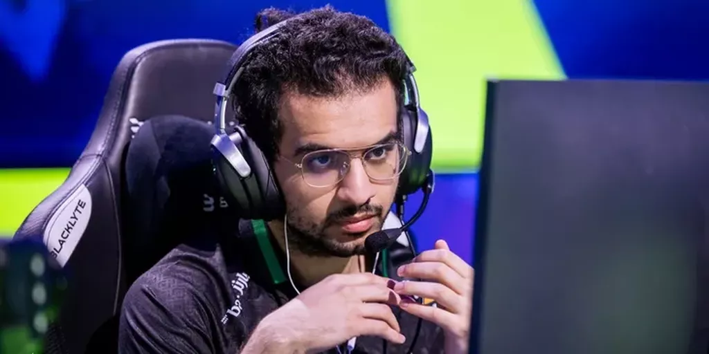 Team Falcons сыграет с Team Spirit в финале Riyadh Masters 2025