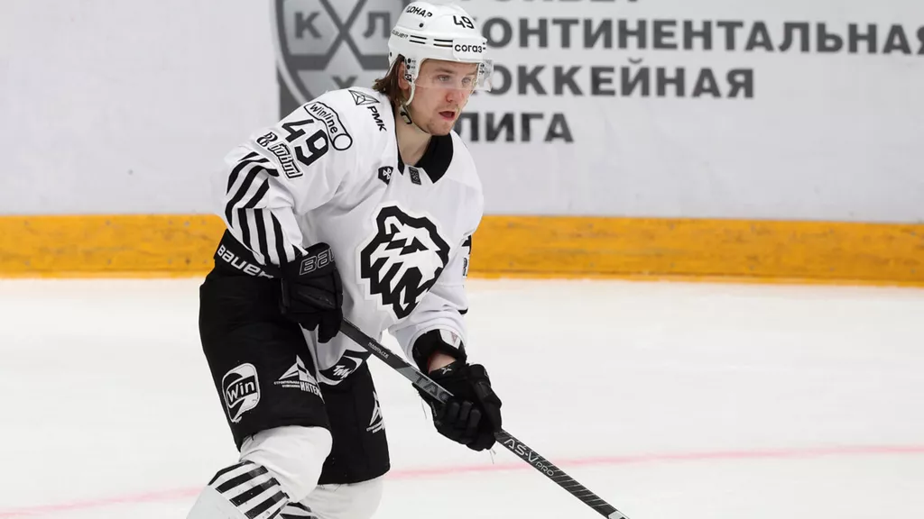 Официально: Максим Шабанов подписал однолетний контракт с «Нью-Йорк Айлендерс»