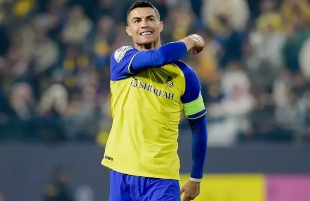 Роналду продлил контракт с «Аль-Насром» на 2 года за 492 млн £