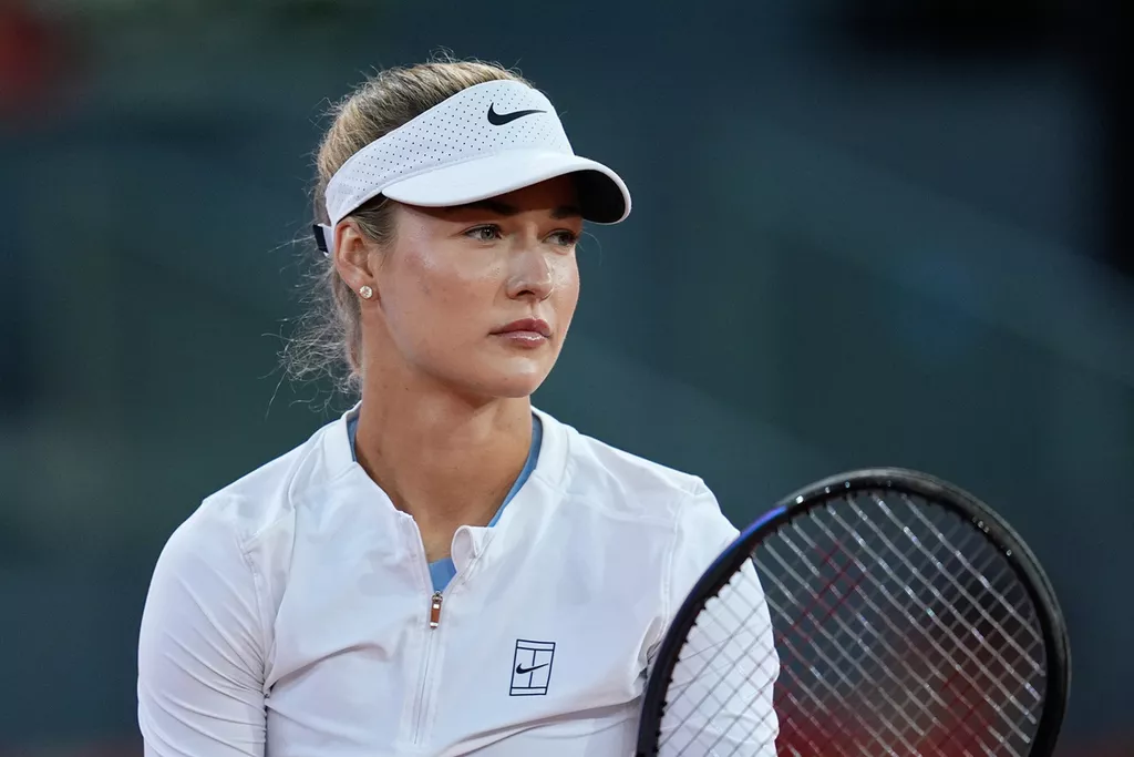 Калинская проиграла Швёнтек в третьем круге US Open