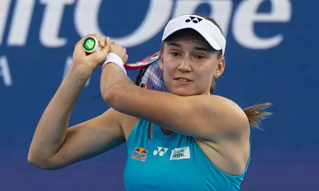 Елена Рыбакина обыграла Джульету Пареджу и вышла во второй круг US Open — 2025