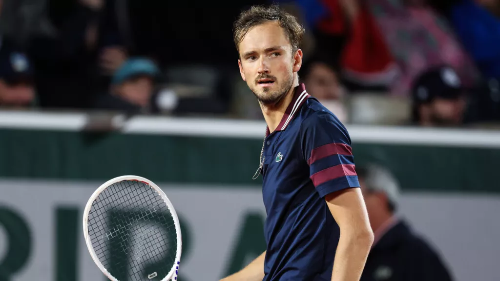 «Невоспитанность». Камельзон отреагировал на поведение Медведева на US Open