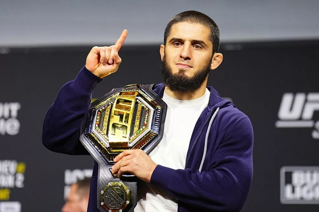 UFC объявил дату следующего титульного боя Ислама Махачева