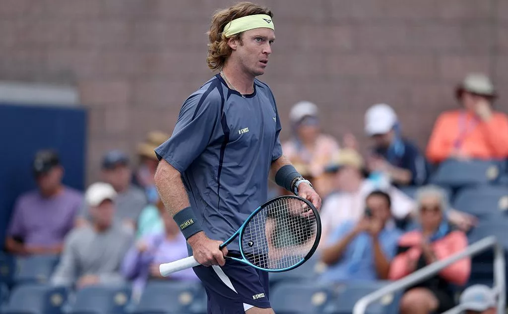 Андрей Рублёв проиграл Оже-Альяссиму в матче 4-го круга US Open