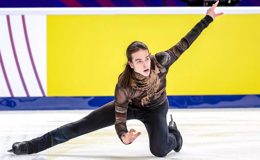 Гуменник выиграл короткую программу на олимпийском отборе в Пекине