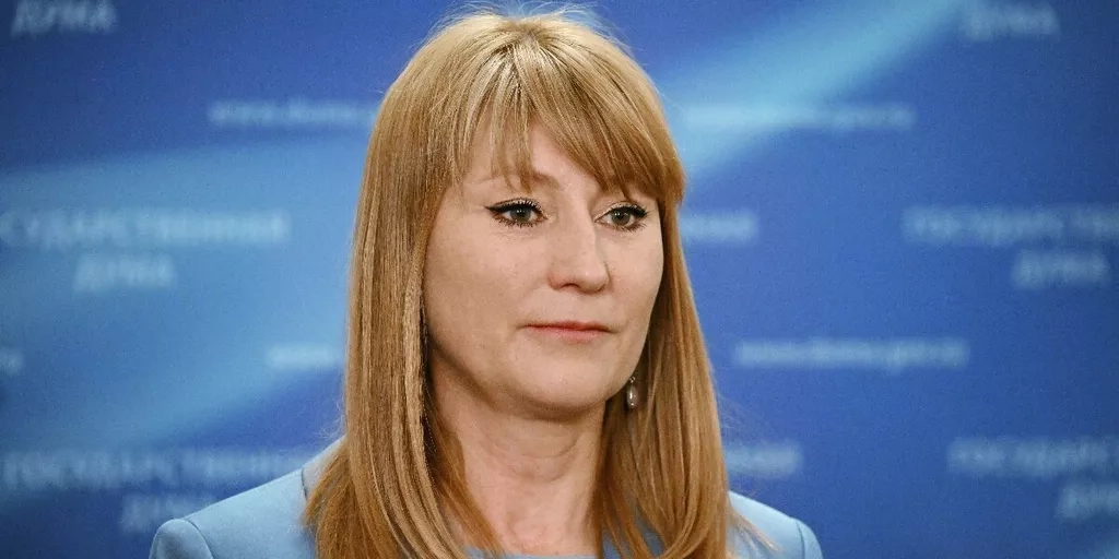 Журова высказалась, почему МОК трудно допускать российские команды на международные турниры