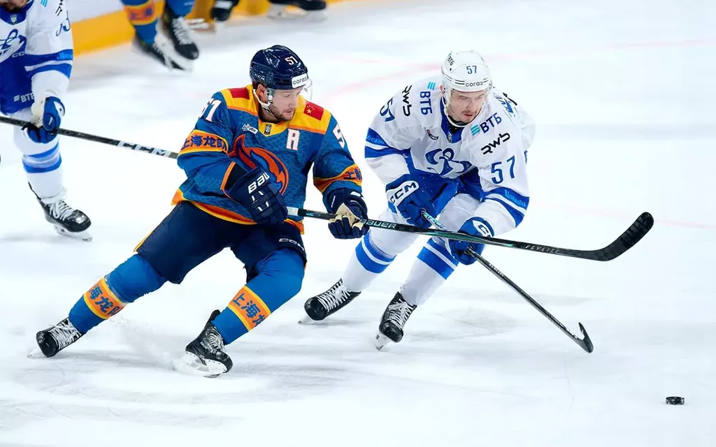 «Шанхайские Драконы» со счётом 1:5 дома уступили московскому «Динамо»