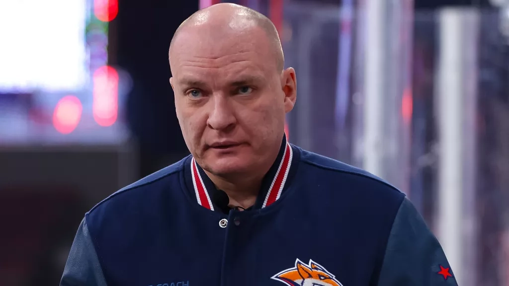 Плющев прокомментировал стычку Разина и Исакова после матча КХЛ