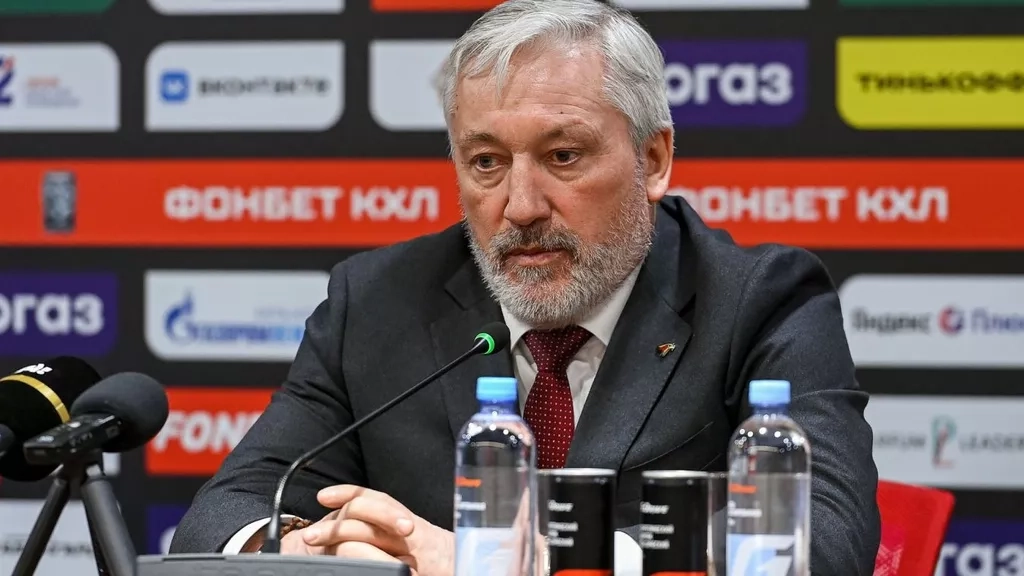 Шестаков высказался о причинах ухода Кравца из «Авангарда»