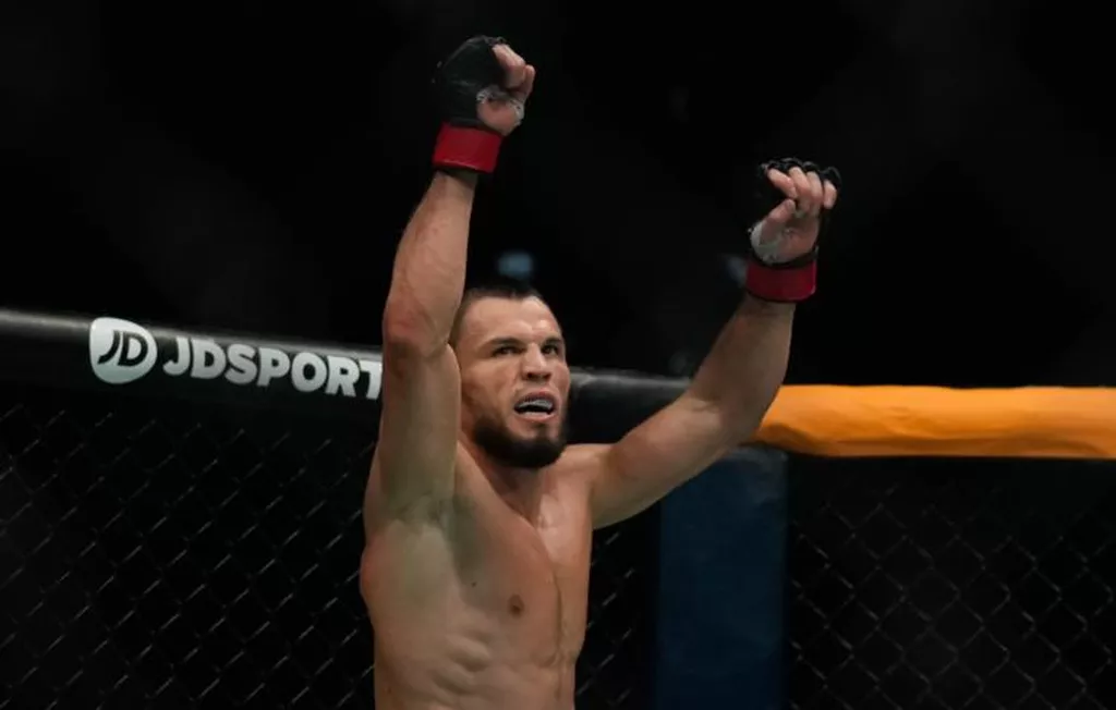 Умар Нурмагомедов заявил о готовности вернуться в октагон к январю 2026 года