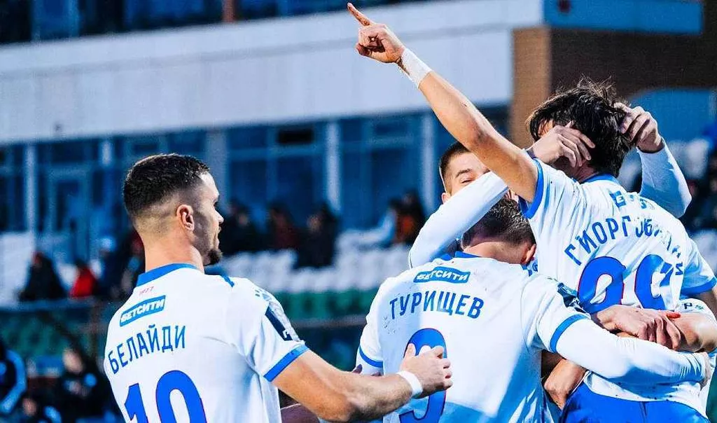 «Факел» разгромил «Уфу» в гостевом матче 20-го тура Первой лиги