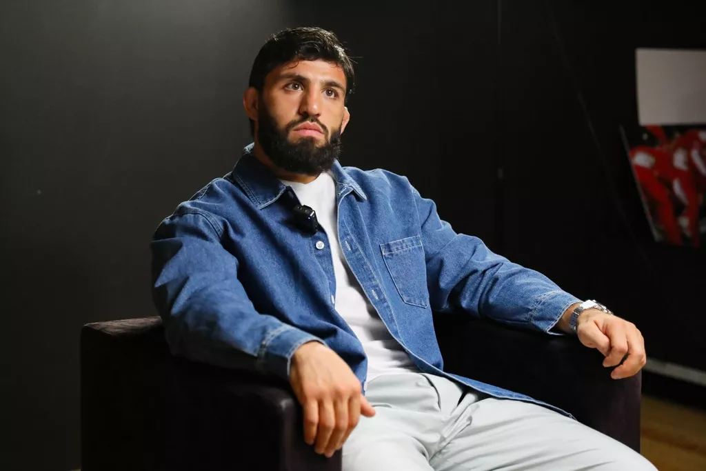 Арман Царукян — об Илии Топурии: придушил бы его