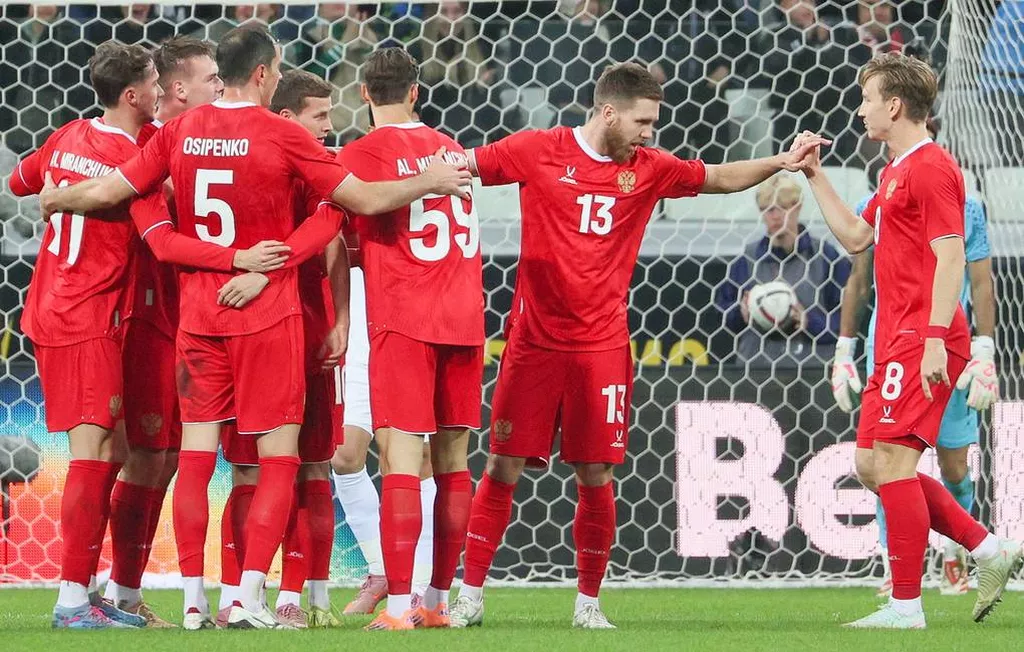 Стал известен состав сборной России на товарищеский матч с Перу