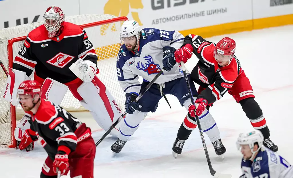 «Торпедо» дома обыграло московский «Спартак» и вернулось на 2-е место Западной конференции