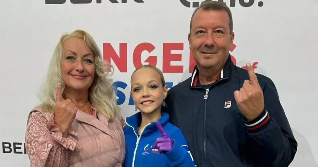 Маму фигуристки Елены Костылевой выселили с территории академии Плющенко