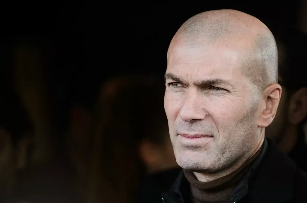 Источник: Зинедин Зидан должен стать следующим тренером сборной Франции после Дешама