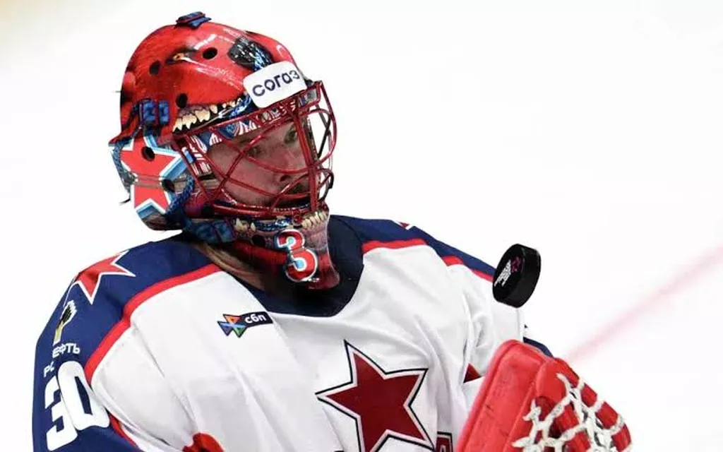ХК ЦСКА расторг контракт с вратарём Мартином, которого подписал в июле 2025 года