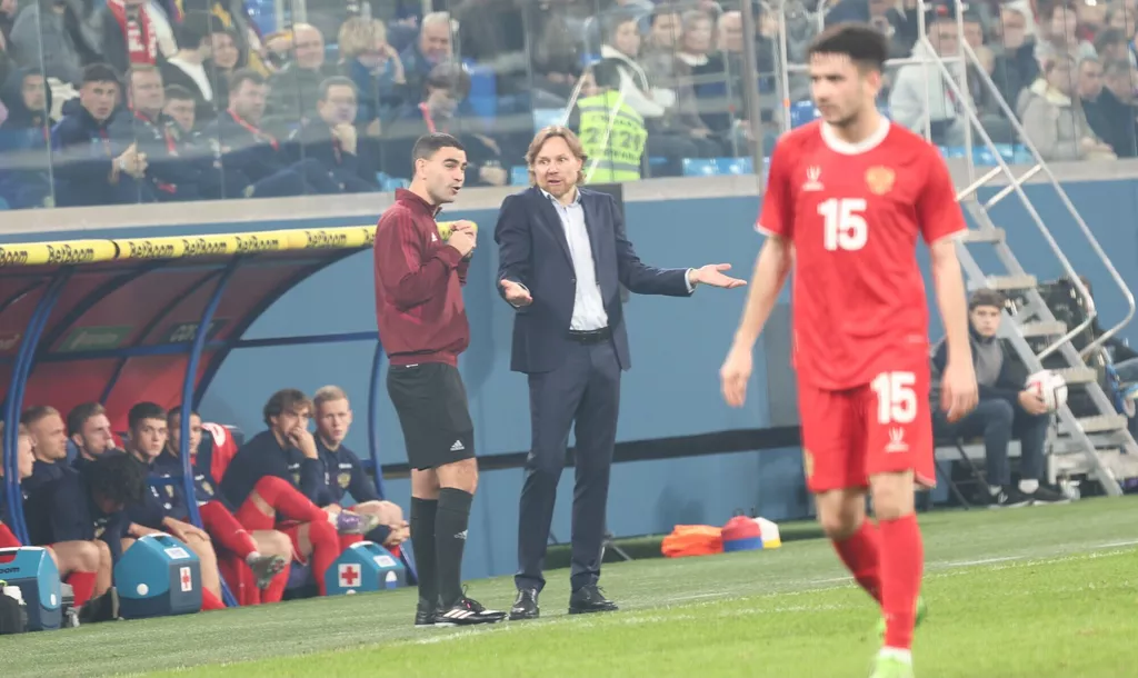 Валерий Карпин прокомментировал поражение сборной России от Чили