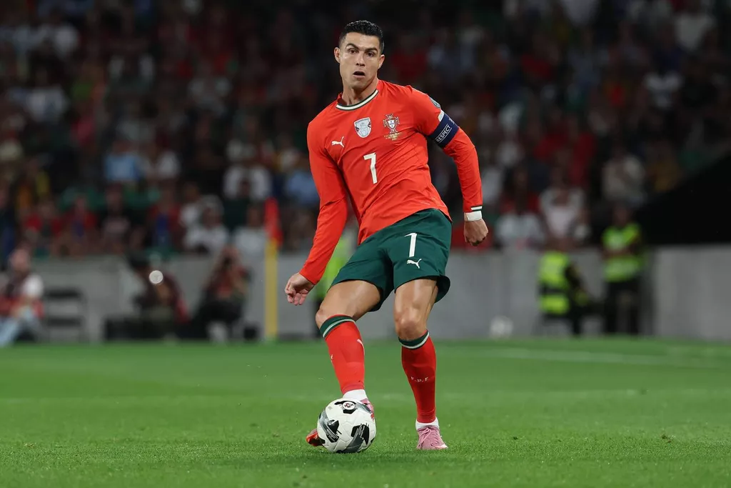 Португалия дважды в истории забивала девять мячей за игру, Роналду отсутствовал в обоих матчах