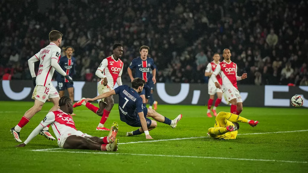Ассист Головина помог «Монако» с минимальным счётом обыграть «ПСЖ» в матче 14-го тура Лиги 1