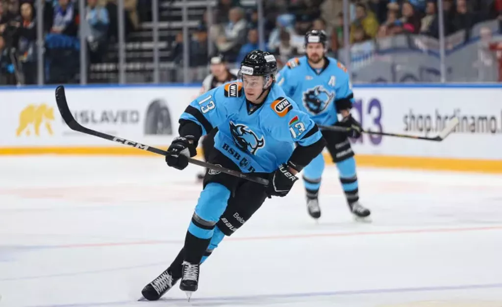 Минское «Динамо» нанесло ЦСКА третье поражение подряд в регулярном сезоне КХЛ