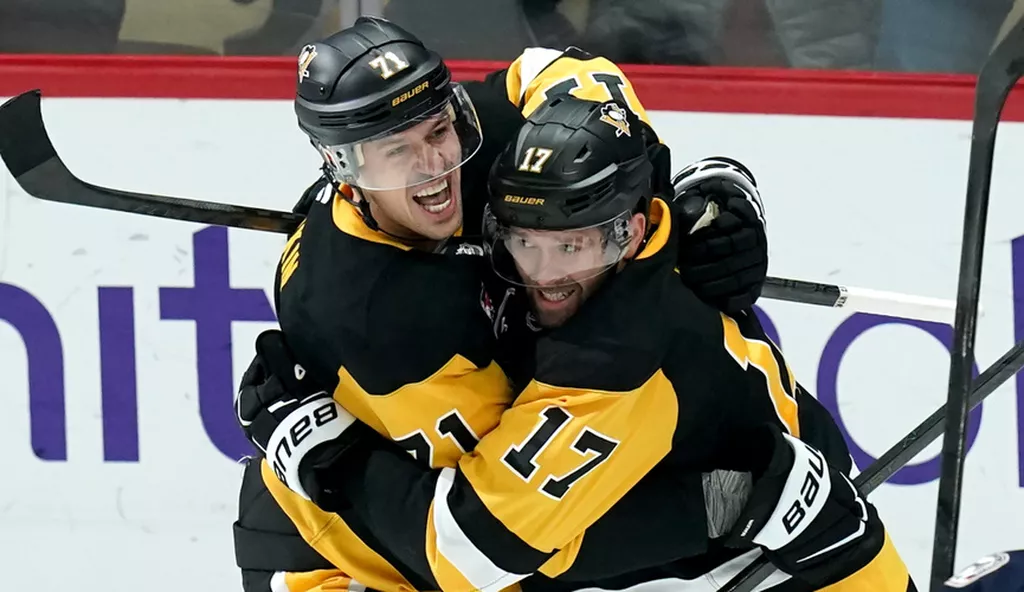 Шайба Малкина помогла «Питтсбургу» разгромить «Нэшвилл» в вынесенном матче НХЛ в Швеции