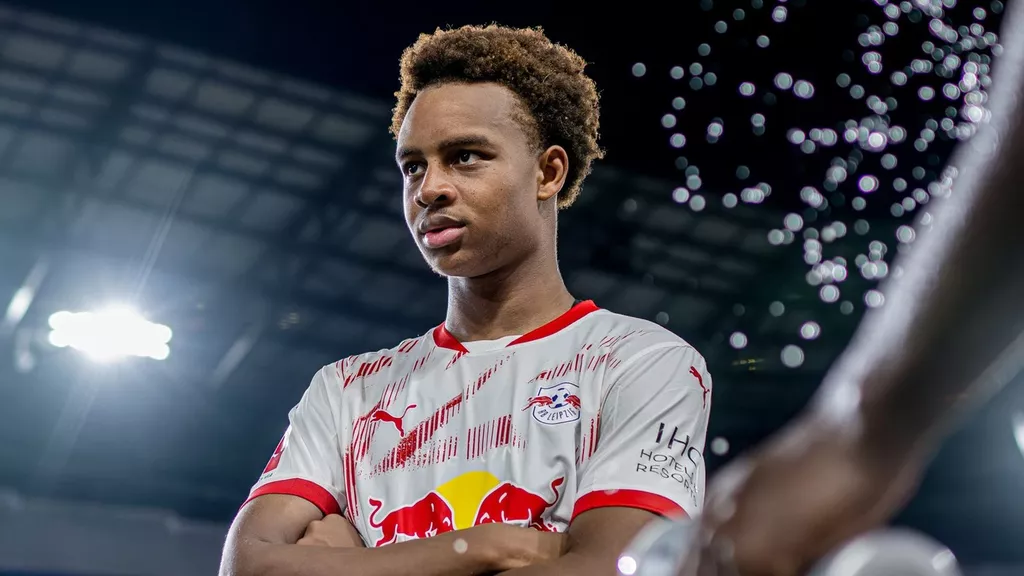 Источник: «Челси» и «МЮ» поспорят за 19-летнего игрока «Лейпцига» Ассану Уэдраого