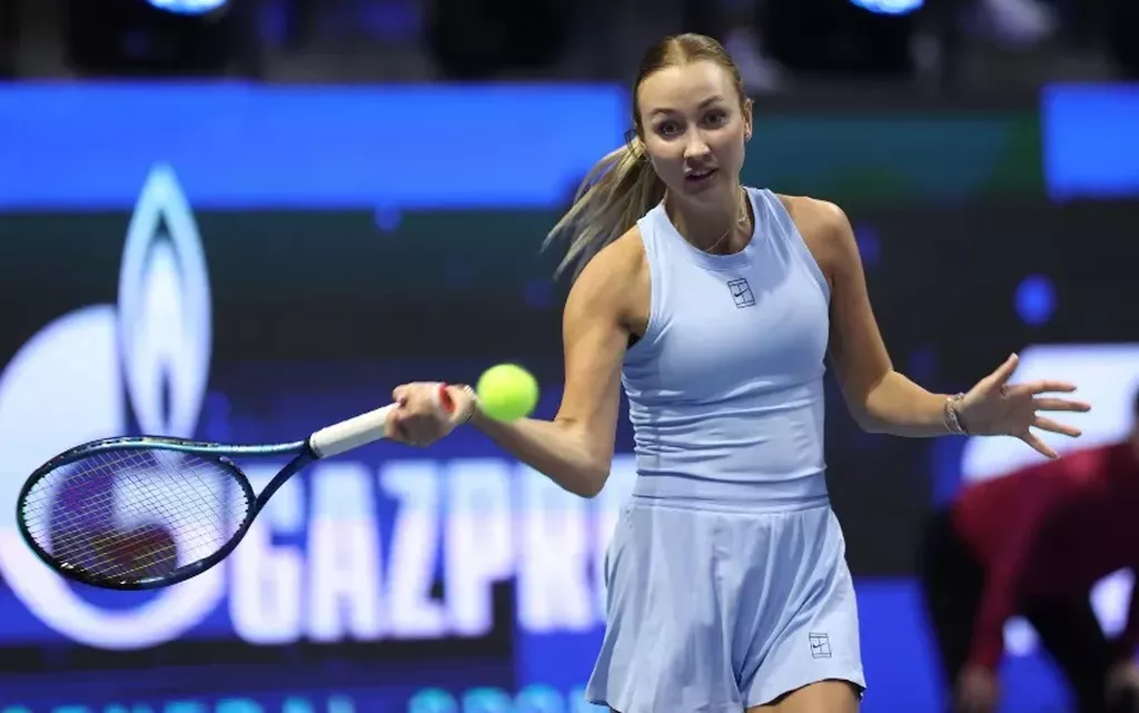 Анастасия Потапова победила Юлию Путинцеву в матче турнира «Трофеи Северной Пальмиры»