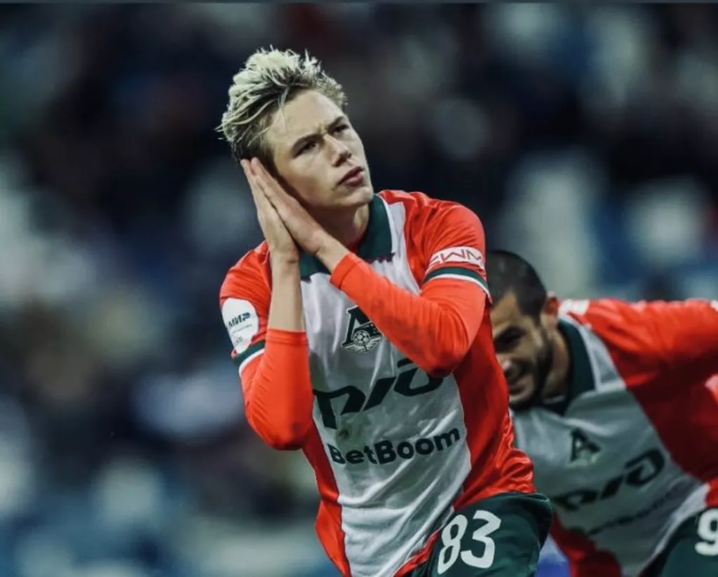 В «Локомотиве» рассказали, получали ли предложение от «ПСЖ» по Батракову