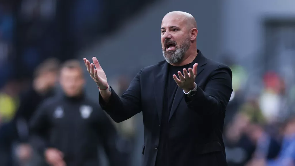 Деян Станкович накричал на журналиста после победы «Спартака» над «Ахматом»