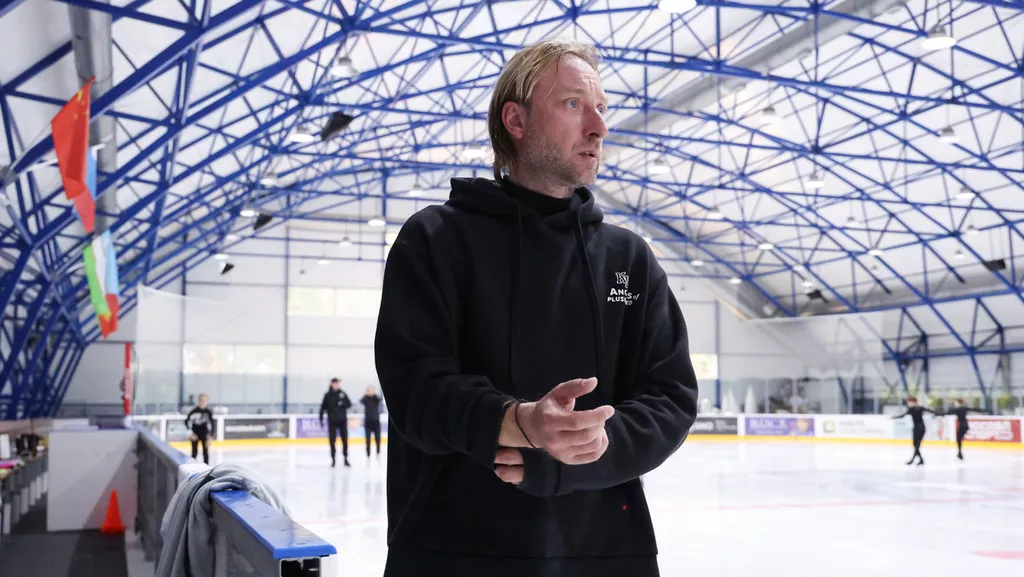 Евгений Плющенко заплатил за лечение Елены Костылевой порядка 150 тысяч рублей