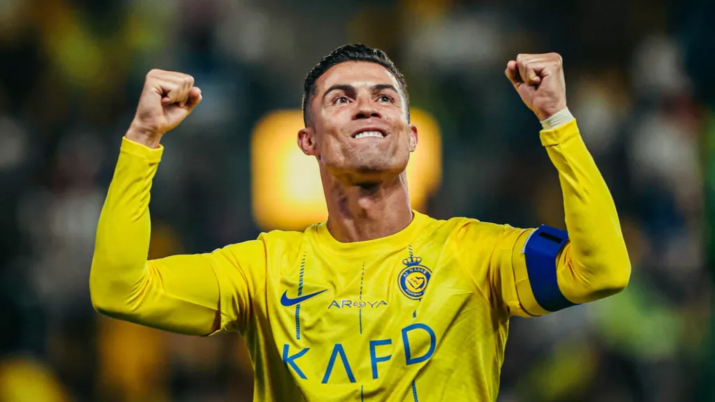 Дубль Роналду помог «Аль-Насру» уверенно обыграть «Аль-Ахдуд» в 11-м туре Саудовской Про-Лиги