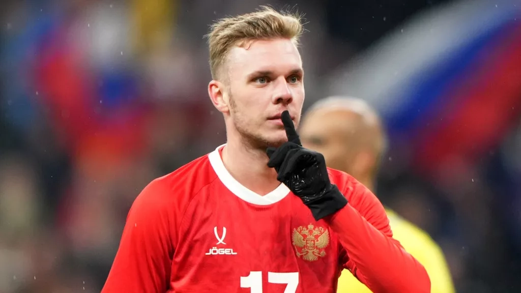 Шикунов: Глушенкову пора попробовать себя в Европе