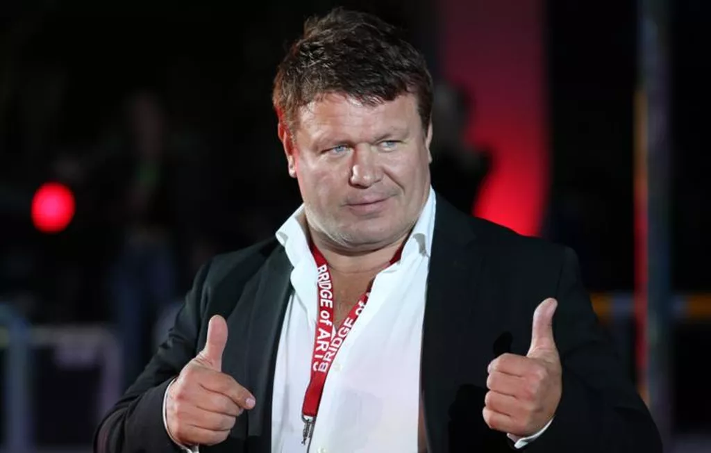 Тактаров: Дана Уайт мечтает, чтобы Ислам Махачев проиграл