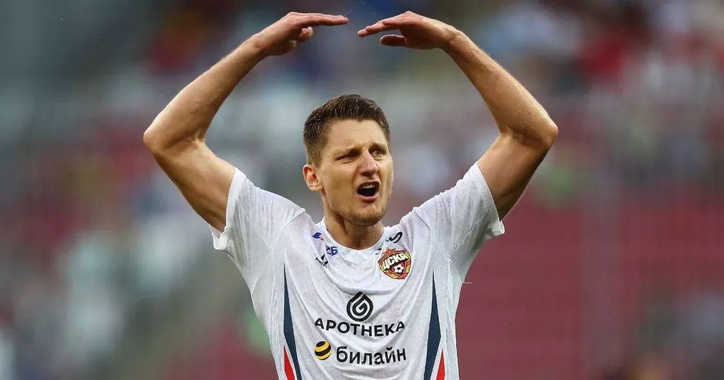 Источник: «Зенит» доплатит 2 млн евро за Дивеева при обмене на Гонду