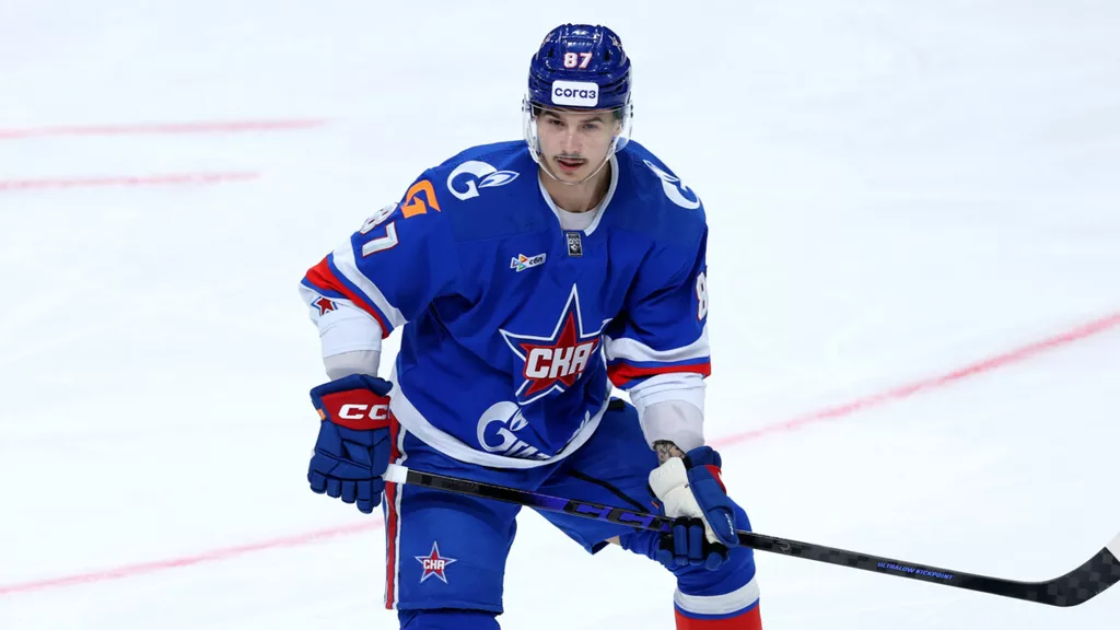 Гол Голдобина помог СКА обыграть «Адмирал» в матче КХЛ