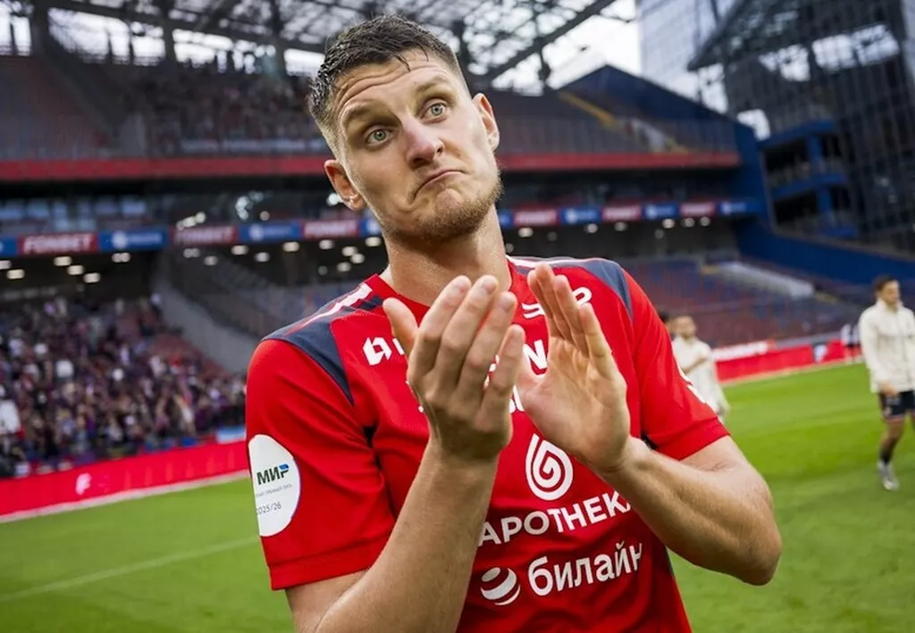 Источник: ЦСКА и «Зенит» согласовали обмен Дивеева на Гонду