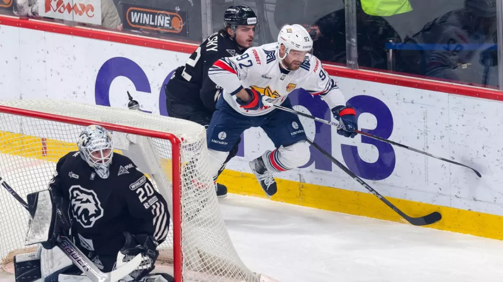 «Металлург» победил «Трактор» в овертайме домашнего матча КХЛ