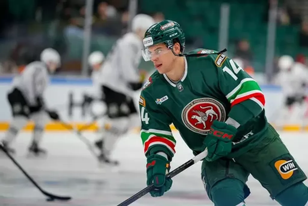 «Ак Барс» обыграл «Трактор» в домашнем матче КХЛ, выиграв третью игру подряд