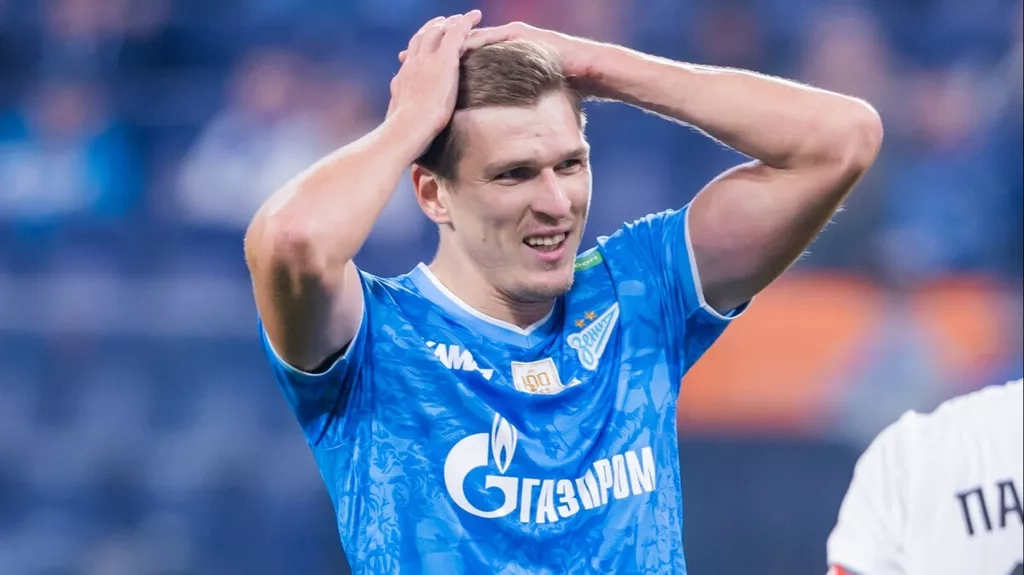 Лепёхин объяснил, почему ЦСКА обменяет Дивеева на Гонду, а не на Соболева