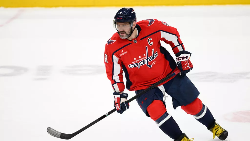 Александр Овечкин вошёл в список претендентов на звание человек года — 2025 по версии россиян