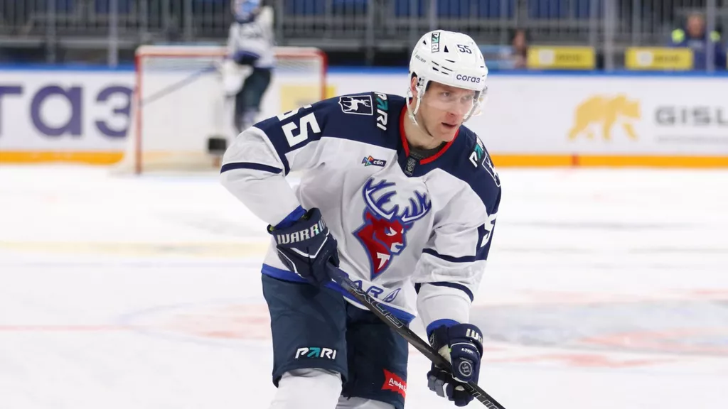 Форвард «Торпедо» Владимир Ткачёв преодолел отметку в 400 очков в КХЛ