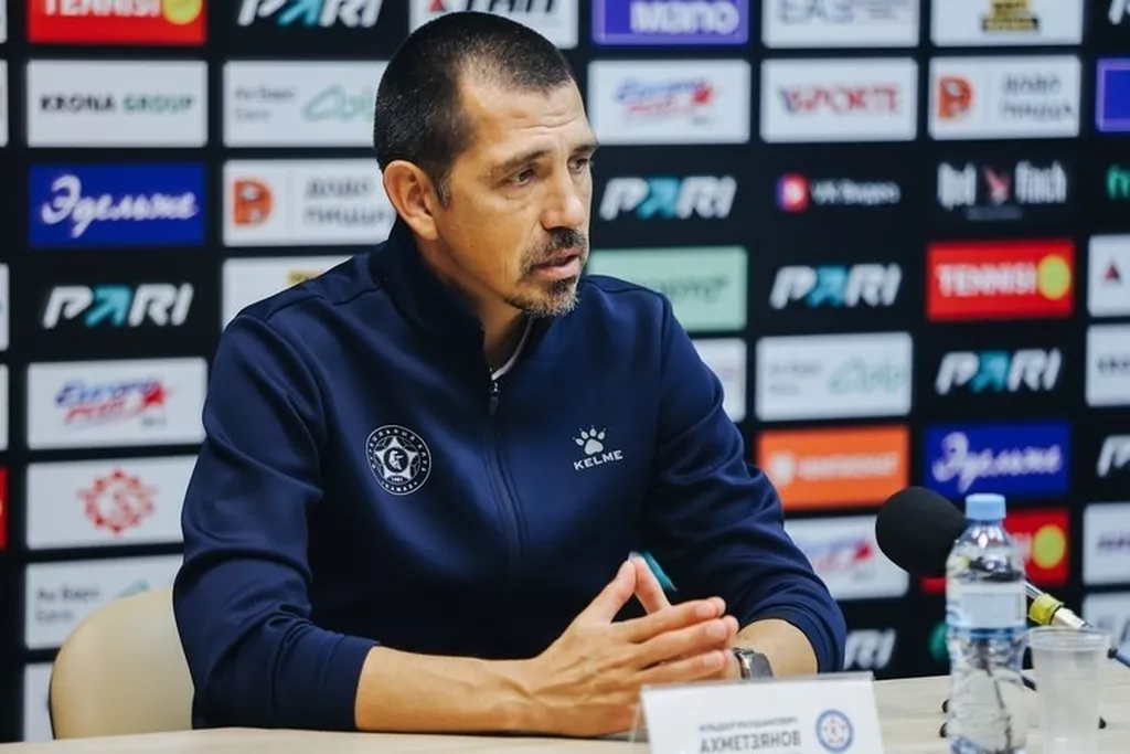 Тренер «Оренбурга» Ахметзянов допустил, что пауза в РПЛ пойдет на пользу клубу