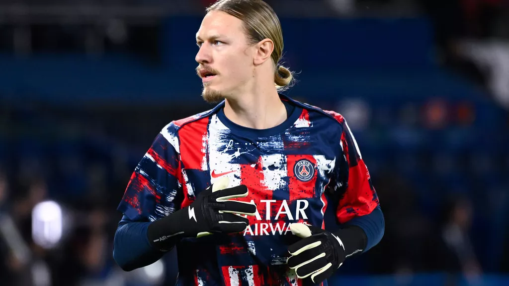 Булыкин высказался о шансах Сафонова стать основным голкипером «ПСЖ»