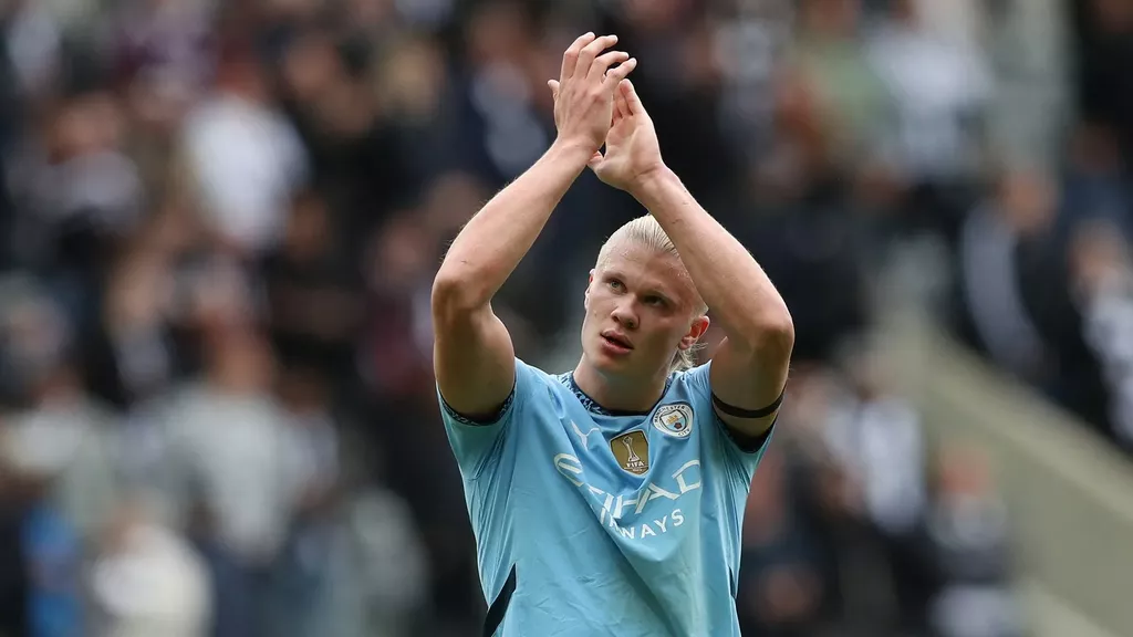 Эрлинг Холланд обошёл Криштиану Роналду по количеству голов в АПЛ