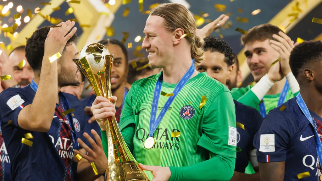 Вратарь «ПСЖ» Сафонов: в Париже уже чувствую себя как дома